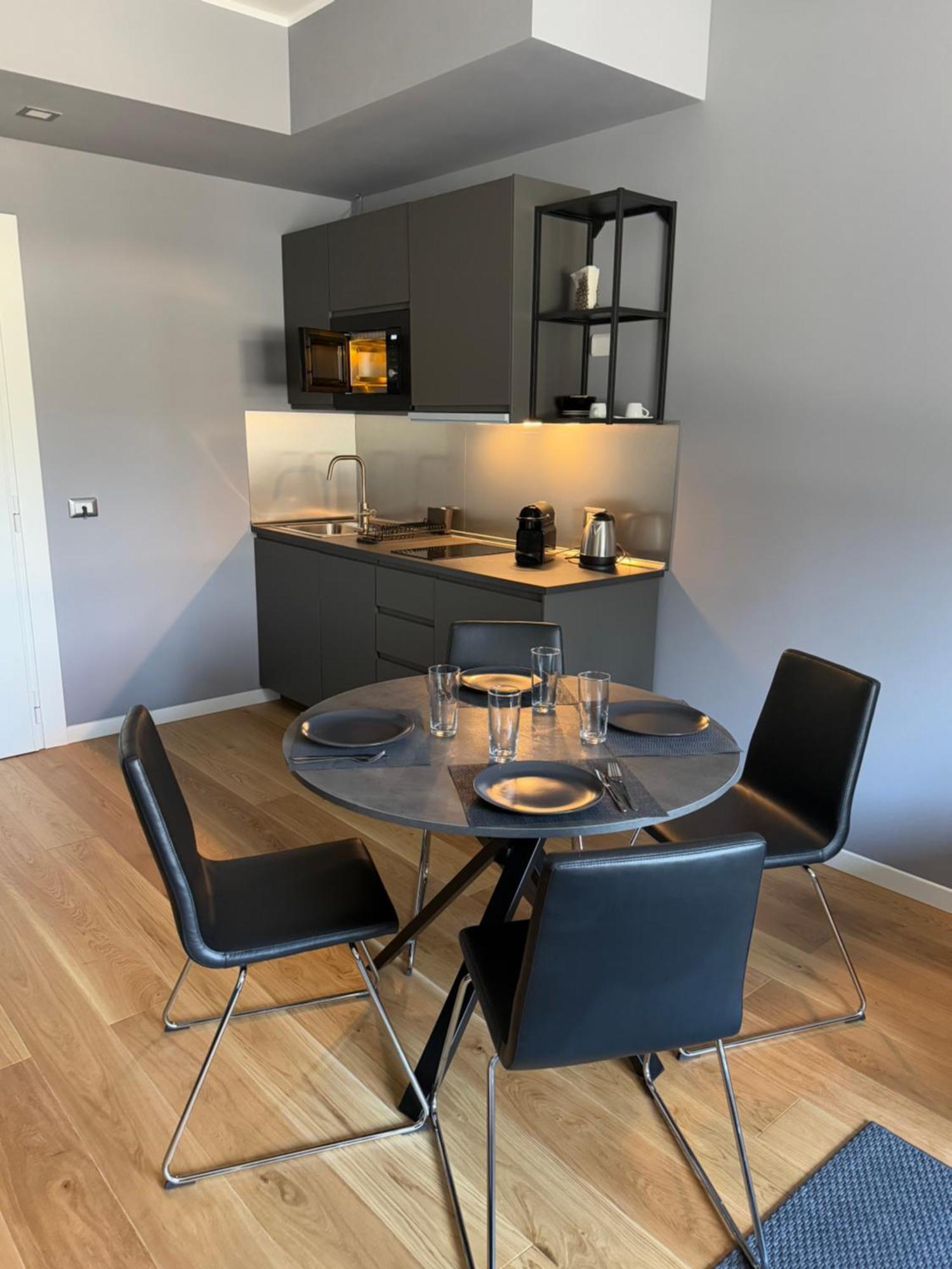 Vb's Luxury Flat Apartment