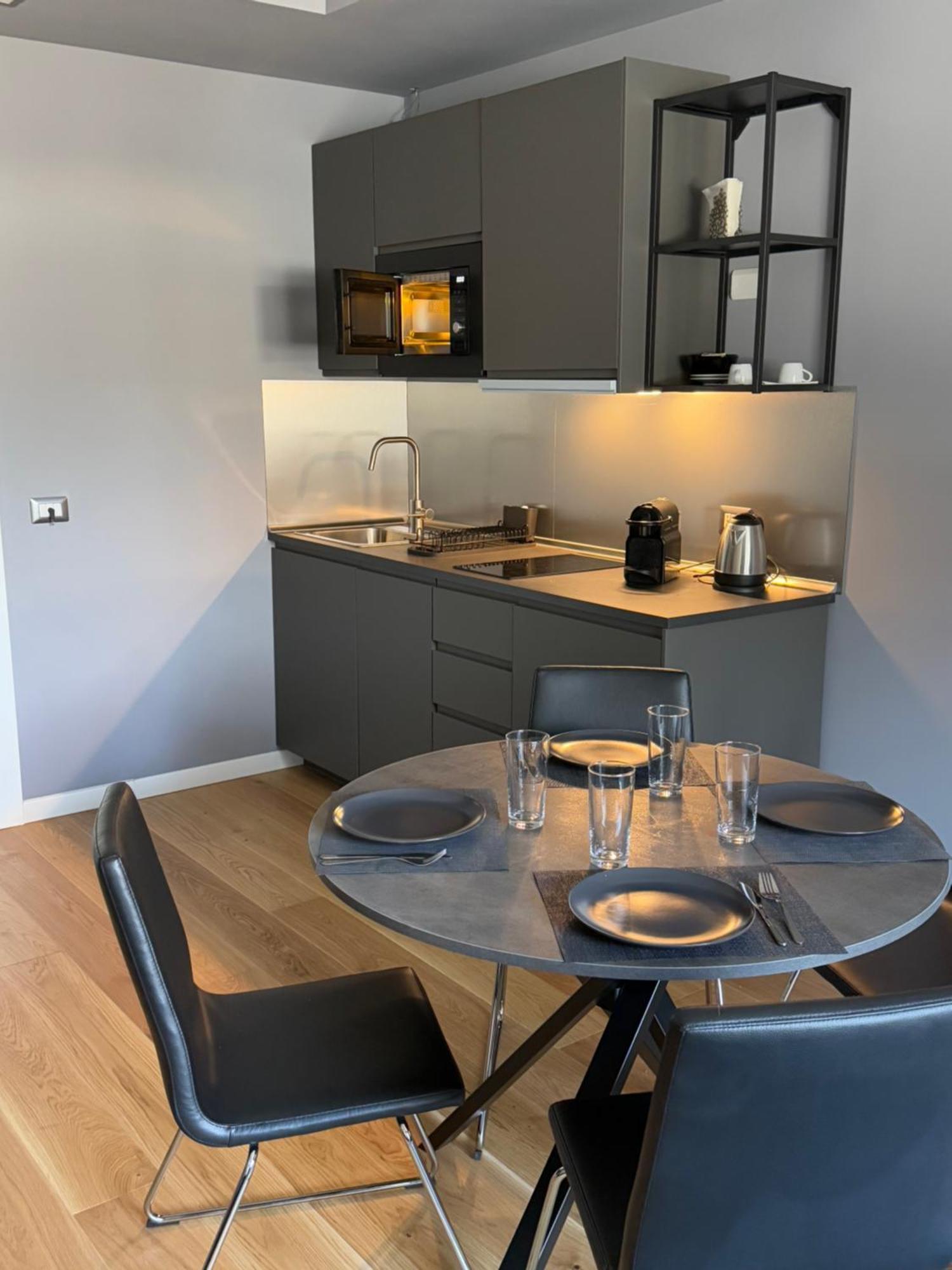 Vb's Luxury Flat